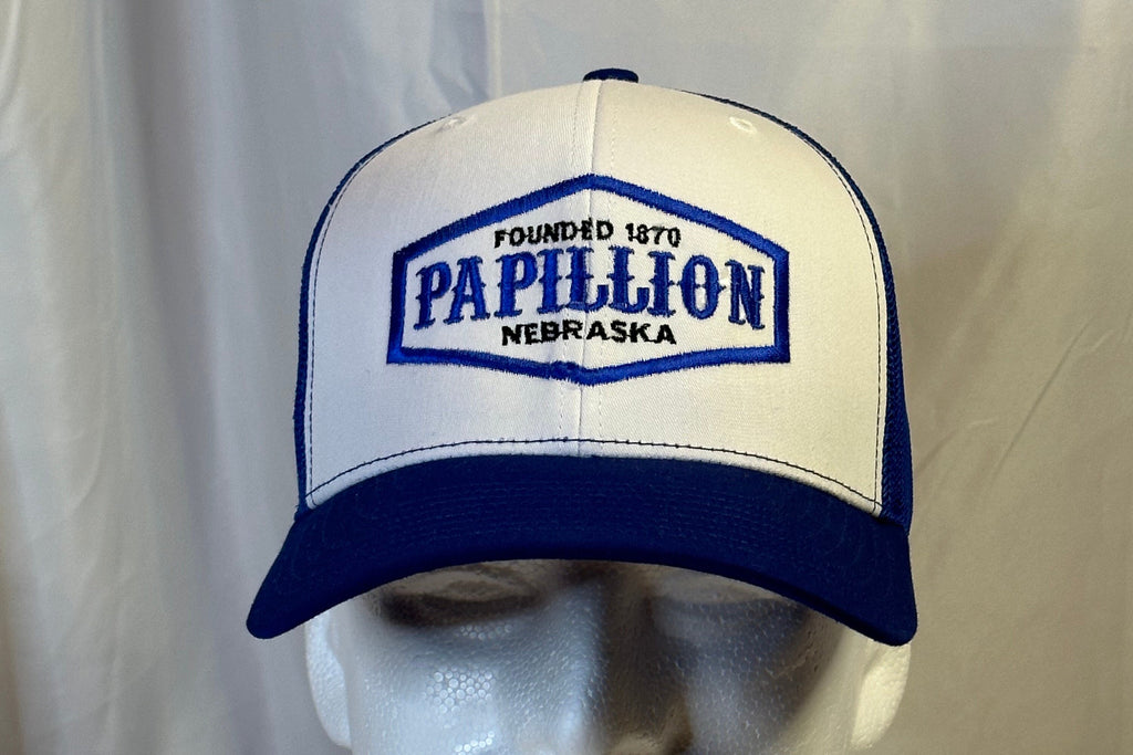 Papillion 1870 Hat Titan