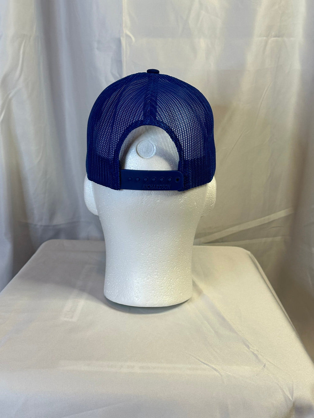 Papillion 1870 Hat Titan
